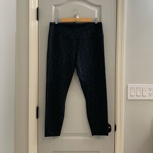 Lululemon Wunder Train High-Rise Tight 25” Size 14 Heathered Graphite Like New